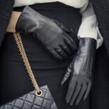 Classic women gloves