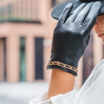 women's gloves with chain