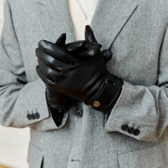 men's black gloves