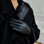 eco-leather gloves for women with pins